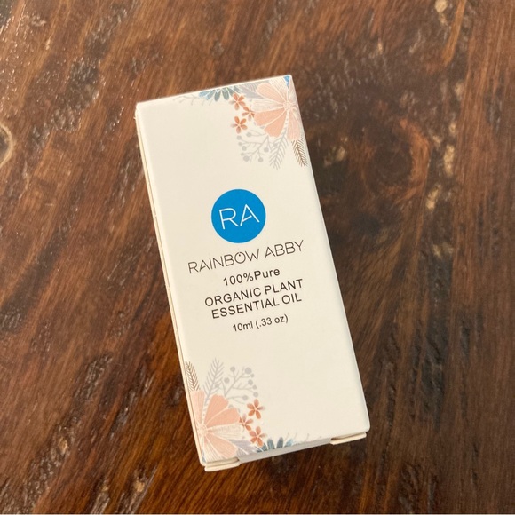 NWT Essential Oils Organic Plant Oils Bundle 7 Bottles - Picture 6 of 8